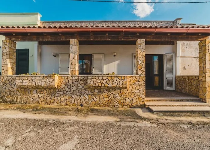 Дом отдыха Brezza Marina - Idromassaggio & Relax By Diddoi